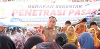 Penetrasi Pasar di Lambu Kibang Diserbu Warga, Sembako Ludes Kurang dari Satu Jam