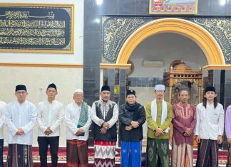 PHBI Masjid Al Yaqin Tanjungraya Gelar Maulid Nabi, Diawali Pawai Kembang Telor